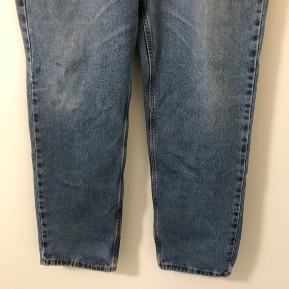 Levi's Straight Leg 34 x 32 Blue Light Medium  Wash Jeans - Picture 3 of 10